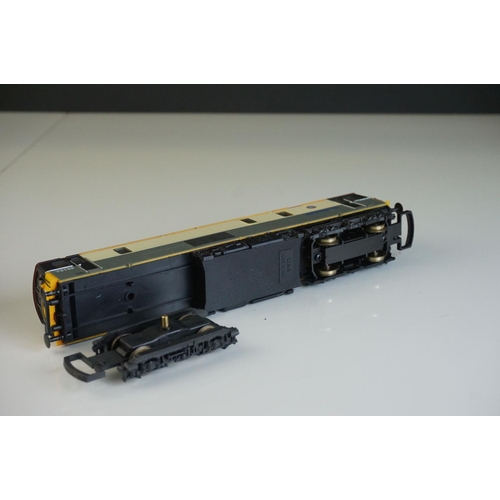 234 - 24 OO gauge locomotives to include Lima, Triang and Hornby, condition varies