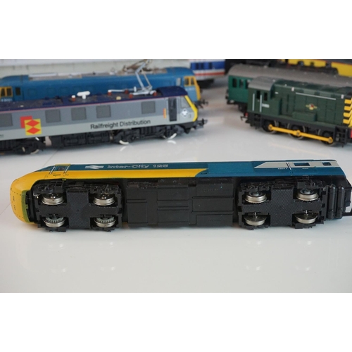 234 - 24 OO gauge locomotives to include Lima, Triang and Hornby, condition varies