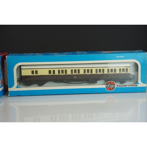 245 - Eight boxed OO gauge items of rolling stock to include 4 x Airfix, 2 x Mainline and 2 x Dapol