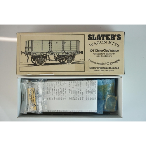 247 - Eight boxed O gauge Slaters Wagon & Coach kits to include 2 x Coach Kits (7C08 Dean Non Corridor All... 