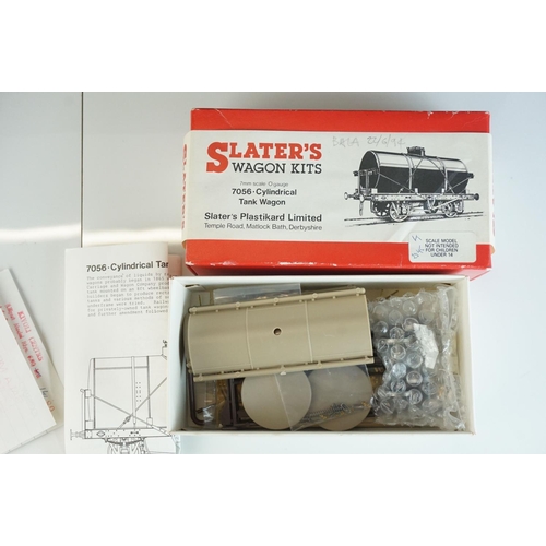 247 - Eight boxed O gauge Slaters Wagon & Coach kits to include 2 x Coach Kits (7C08 Dean Non Corridor All... 