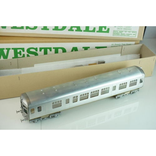 248 - Four boxed Westdale O gauge metal kit models to include a built BR Railcar locomotive in green liver... 