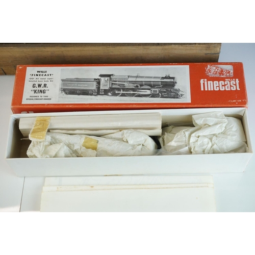 260 - 12 Boxed plastic and metal O gauge model railway kits to include 5 x Peco Wonderful Wagon Kits, Pira... 