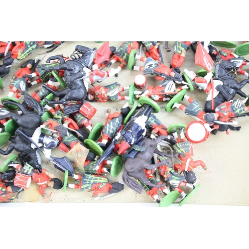 281 - Quantity of Britains plastic soldiers, various guards with some horseback in vg condition