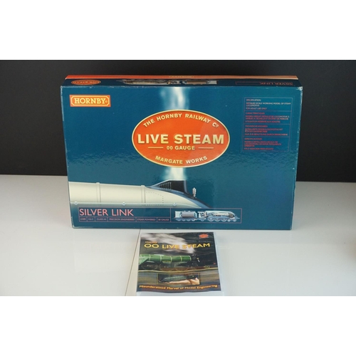 30a - Boxed Hornby OO gauge Live Steam Silver Link LNER 4-6-2 Class A4 steam powered locomotive, complete ... 