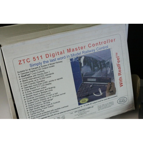 31 - Boxed ZTC Controls 511 Digital Master Controller, complete and appearing unused