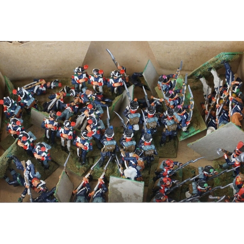 324 - Collection of miniature metal war gaming figures, vehicles and accessories featuring various regimen... 