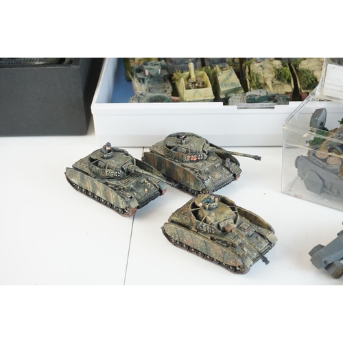 326 - Collection of miniature metal & plastic war gaming vehicles and accessories, painted