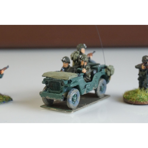 327 - Collection of miniature metal and plastic war gaming vehicles and accessories, painted, vg quality