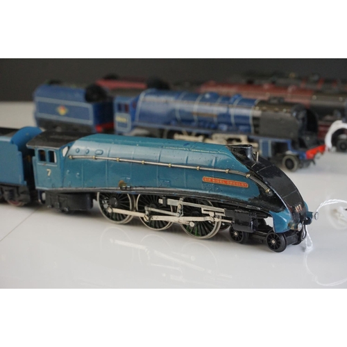 32a - Four Hornby Dublo locomotives to include City of Glasgow, Duchess of Atholl, Mallard and 2-6-4 BR in... 