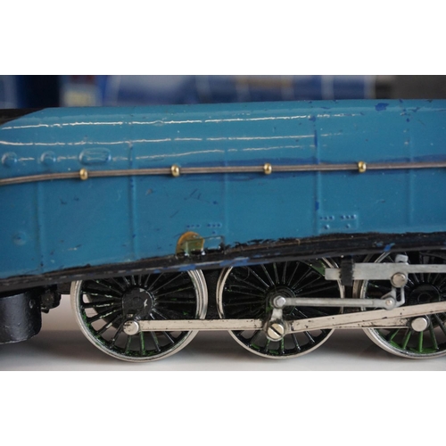 32a - Four Hornby Dublo locomotives to include City of Glasgow, Duchess of Atholl, Mallard and 2-6-4 BR in... 