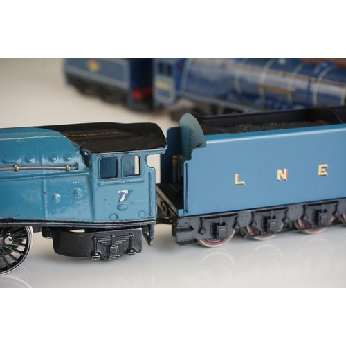 32a - Four Hornby Dublo locomotives to include City of Glasgow, Duchess of Atholl, Mallard and 2-6-4 BR in... 