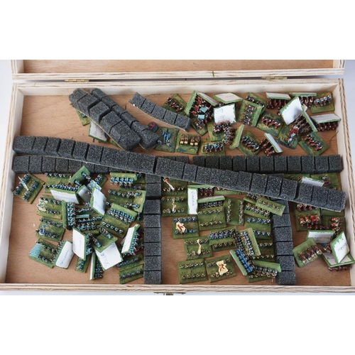 330 - Collection of miniature metal and plastic war gaming vehicles and accessories, painted, vg quality