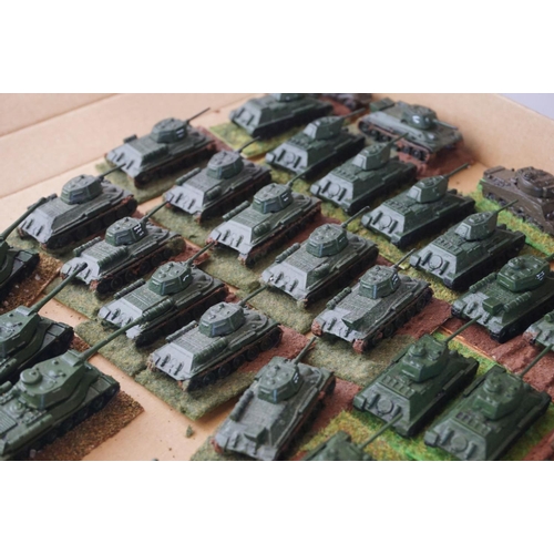 330 - Collection of miniature metal and plastic war gaming vehicles and accessories, painted, vg quality