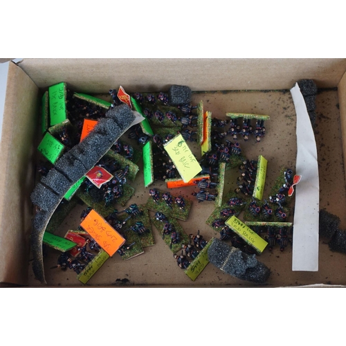 330 - Collection of miniature metal and plastic war gaming vehicles and accessories, painted, vg quality