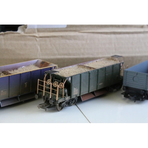 35 - 38 Hornby, Bachamnn & Airfix OO gauge items of rolling stock, all wagons, trucks & flatbeds