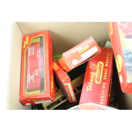 65 - Large quantity of various OO gauge model railway accessories to include boxed rolling stock, tracksi... 