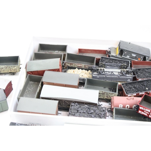 73 - 36 OO gauge items of rolling stock to include mainly Bachmann wagons & trucks