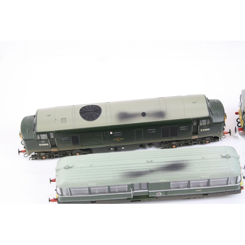 74 - Four Heljan OO gauge locomotives to include Parcels Service M55989, D5905 BR, D7000 BR & E79962