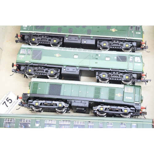 75 - Five OO gauge Bachmann locomotives to include D5038, D5182, D7502, D8138 & M51928