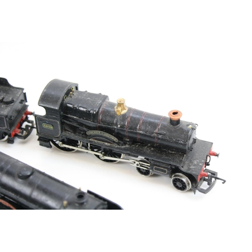 86 - Three Hornby OO gauge locomotives to include Sir Percivale, Cranleigh and County of Oxford