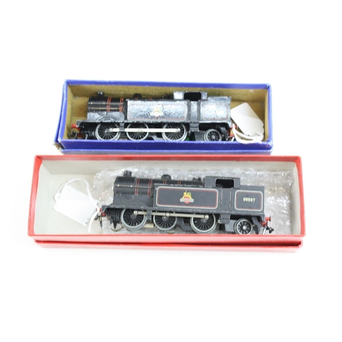 87 - Two Hornby Dublo locomotives to include boxed EDL17 Tank Locomotive BR and a EDL17 0-6-2 BR black wi... 