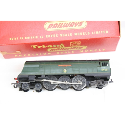 98 - Three boxed Triang OO gauge locomotives to include R159 Double Ended Diesel loco, R59 2-6-2 Class 3M... 