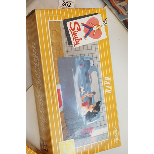 362 - Pedigree Sindy - 15 boxed accessories to include Washing Machine Unit, Mixer Blender, Washbasin, Mot... 