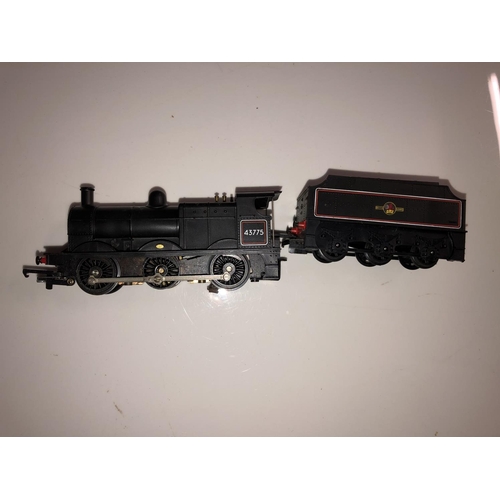 71 - 12 OO gauge locomotives to include Triang, Hornby Dublo and Hornby to include Hornby Dublo City of L... 