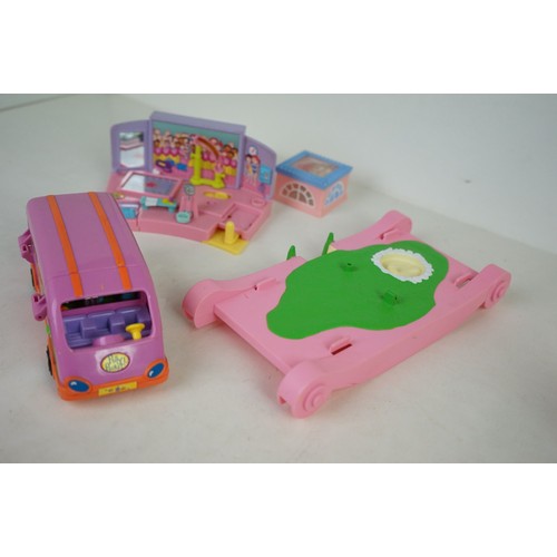 346 - 14 x  playworn Bluebird & Mattel Polly Pocket sets, unchecked for completeness.