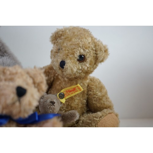 350 - Eigth vintage soft toys to include 3 x Steiff miniatures, Salco Bear, Cheeky Chums Bear, 2 x Kenleys... 