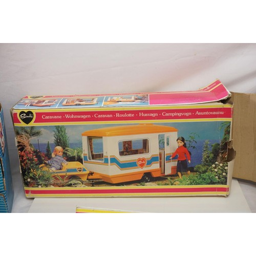 361 - Pedigree Sindy - Four boxed accessories to include Chesnut Horse, Caravan, Camper Buggy and Range Ro... 