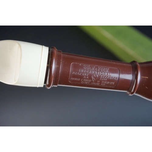 130 - Boxed ' Dolnetsch ' Recorder, 32cms long
