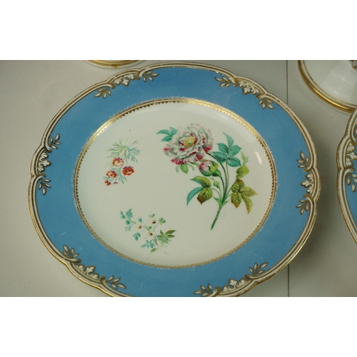 67 - Extensive late 19th Century English porcelain dinner service