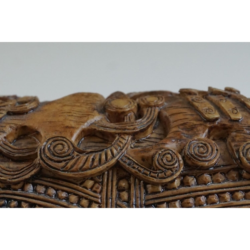 77 - Lidded Box in the form of a Polynesian Carved Casket / Coffin, 20cms long