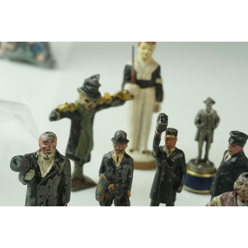 19 - Collection of mid-20th Century figures and soldiers, to include Britains, various regiments, militar... 