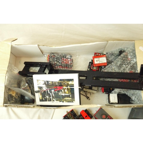 45 - 15 x Diecast construction models featuring Dinky, Corgi, etc, plus accessories (2 boxes)