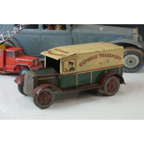 5 - Collection of early - mid 20th C tin plate and diecast models to include Wells O London tin plate, C... 