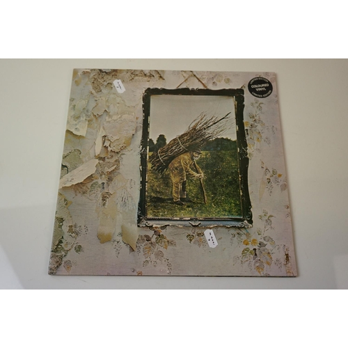 131 - Vinyl - Led Zeppelin 3 LP's to include Two (K 40037) French press later release, Four (K 50008) late... 