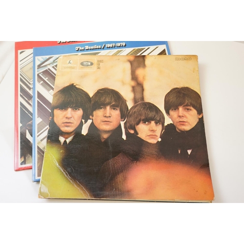 227 - Vinyl - The Beatles 5 LP's to include early copies of For Sale, A Hard Days Night and Help, all have... 