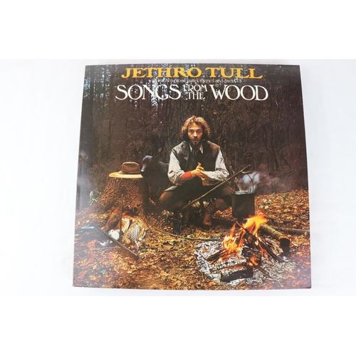 23 - Vinyl - Jethro Tull 7 LP's to include Minstrel In The Gallery 1975, Songs From The Wood, This Was (w... 