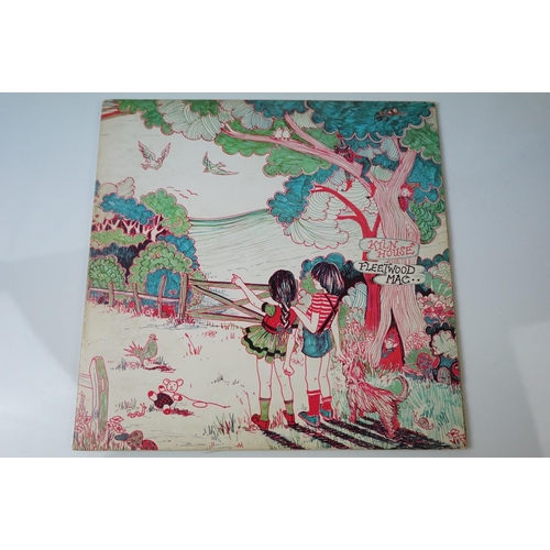 242 - Vinyl - Fleetwood Mac 2 LP's to include Kiln House (RSLP 9004) gatefold sleeve with insert, and Rumo... 