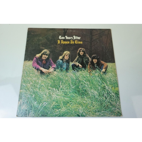 245 - Vinyl - Ten Years After 4 LP's to include Watt (Deram SML 1078), Recorded Live (CTY 1049), Alvin Lee... 