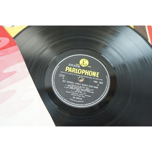 246 - Vinyl - The Beatles 3 LP's to include Sgt Pepper (PMC 7027) The Gramophone Co Ltd and Sold In UK to ... 