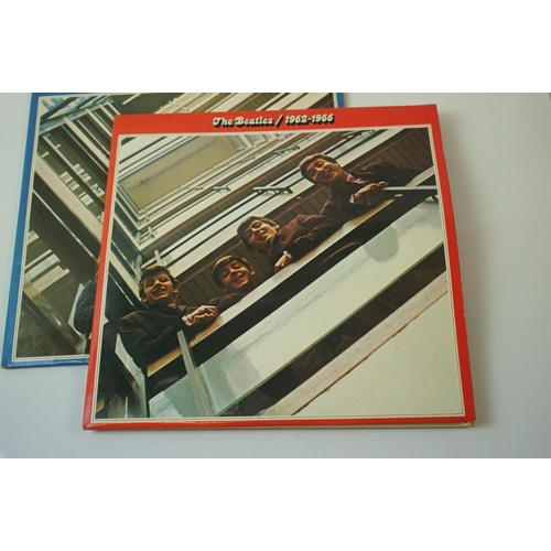 246 - Vinyl - The Beatles 3 LP's to include Sgt Pepper (PMC 7027) The Gramophone Co Ltd and Sold In UK to ... 