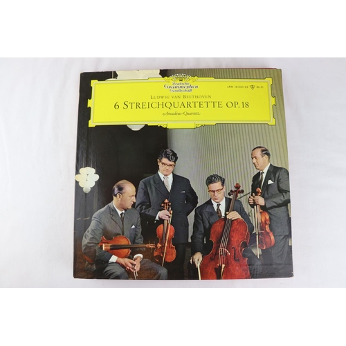 303 - CLASSICAL RECORDS / BOX SETS - 7 RARE DEUTCHE GRAMMOPHON STEREO BOX SETS and ALBUMS.  1. DGG SLPM 13... 