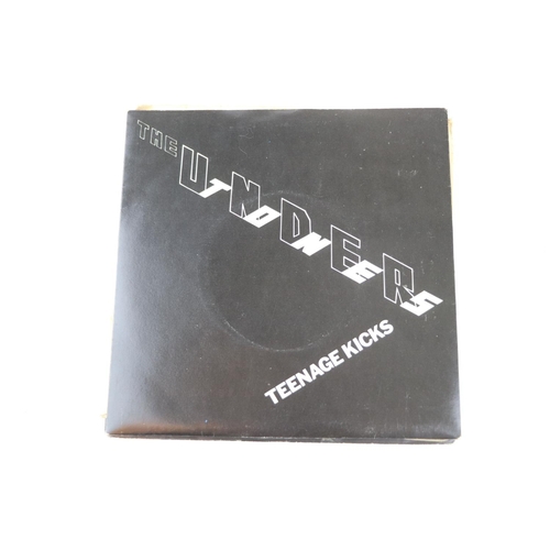 326 - PUNK - THE UNDERTONES - TEENAGE KICKS - 3 UK different PRESSINGS. 1. TEENAGE KICKS (1978, UK 1ST PRE... 