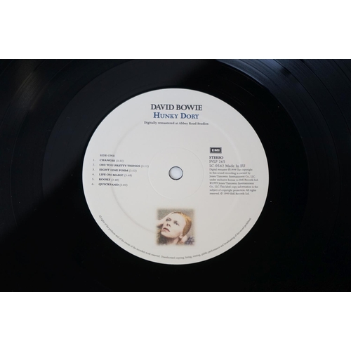 48 - Vinyl - David Bowie Hunky Dory (SVLP 265) Remastered at Abbey Road Studios 1999, insert included.  S... 