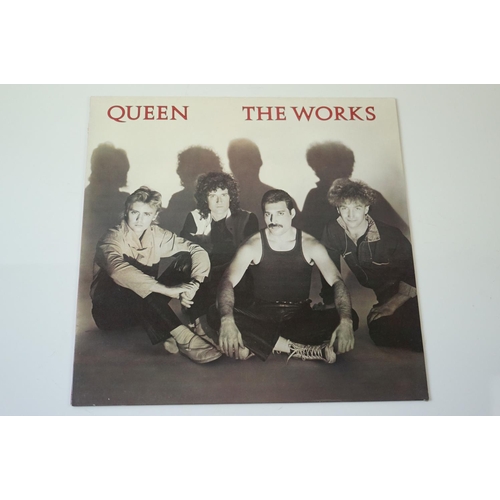 77 - Vinyl - Queen 3 LP's to include A Night At The Opera (DCC Compact Classics LPZ 2072) limited edition... 