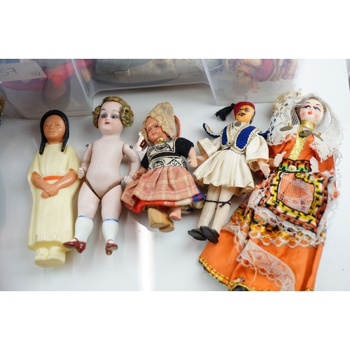 57 - Large quantity of small sized dolls to include Norah Wellings, Greek Boy (NYC) etc, plastic, cellulo... 